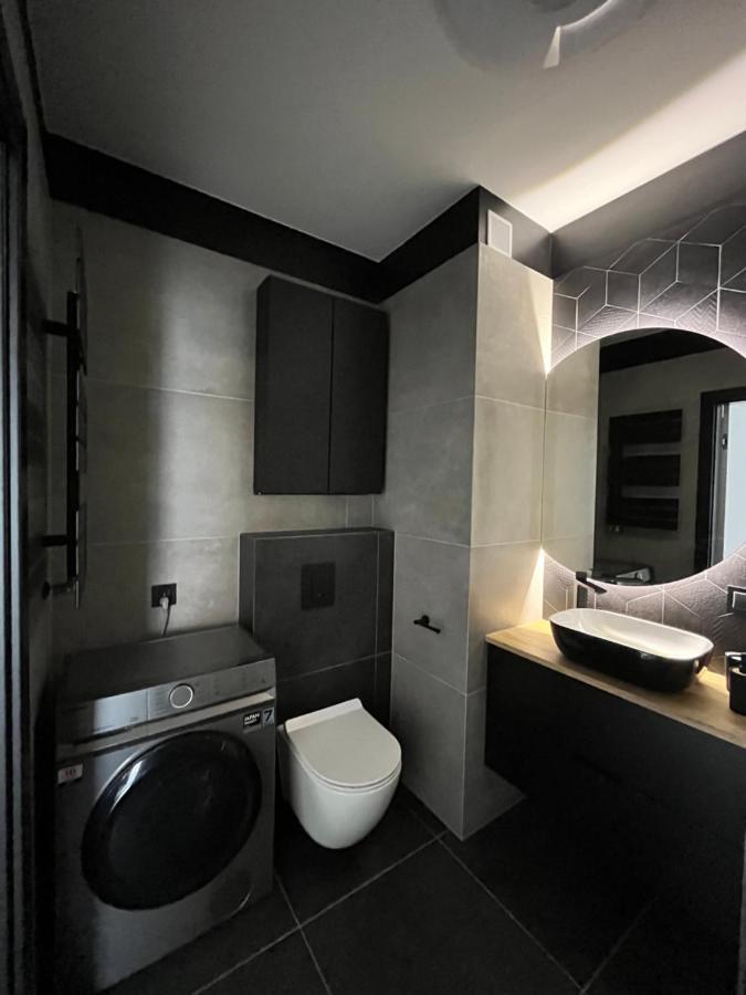 Trzy Pokoje Mieszkanie W Nowej Dzielnicy Wroclawia Apartment Bagian luar foto