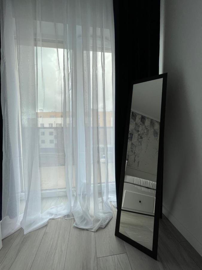 Trzy Pokoje Mieszkanie W Nowej Dzielnicy Wroclawia Apartment Bagian luar foto