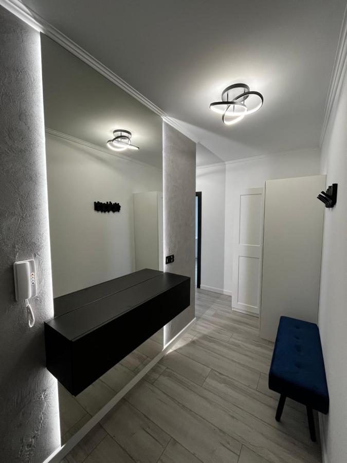 Trzy Pokoje Mieszkanie W Nowej Dzielnicy Wroclawia Apartment Bagian luar foto